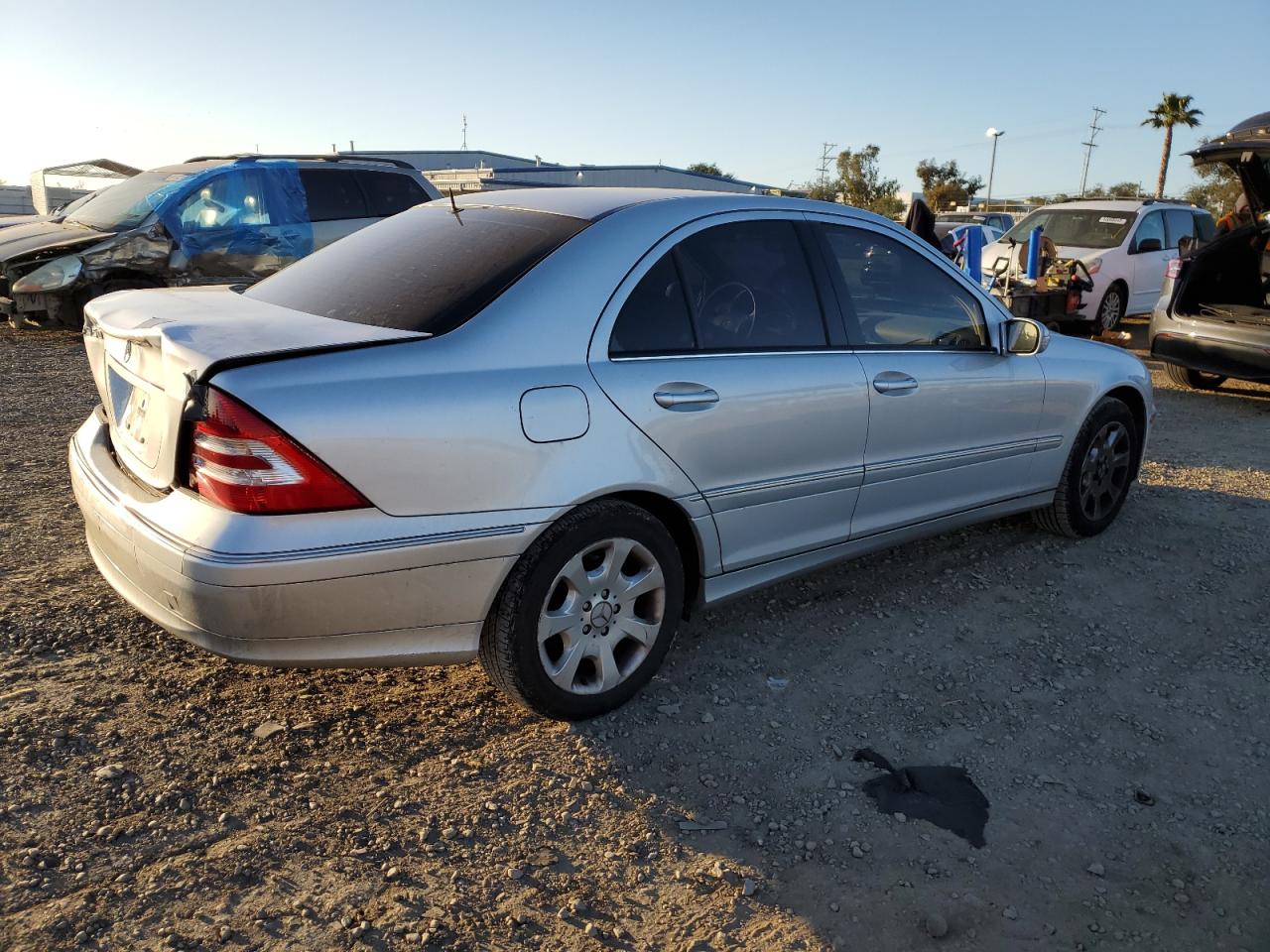 2006 Mercedes-Benz C 350 VIN: WDBRF56H06F728986 Lot: 44363785