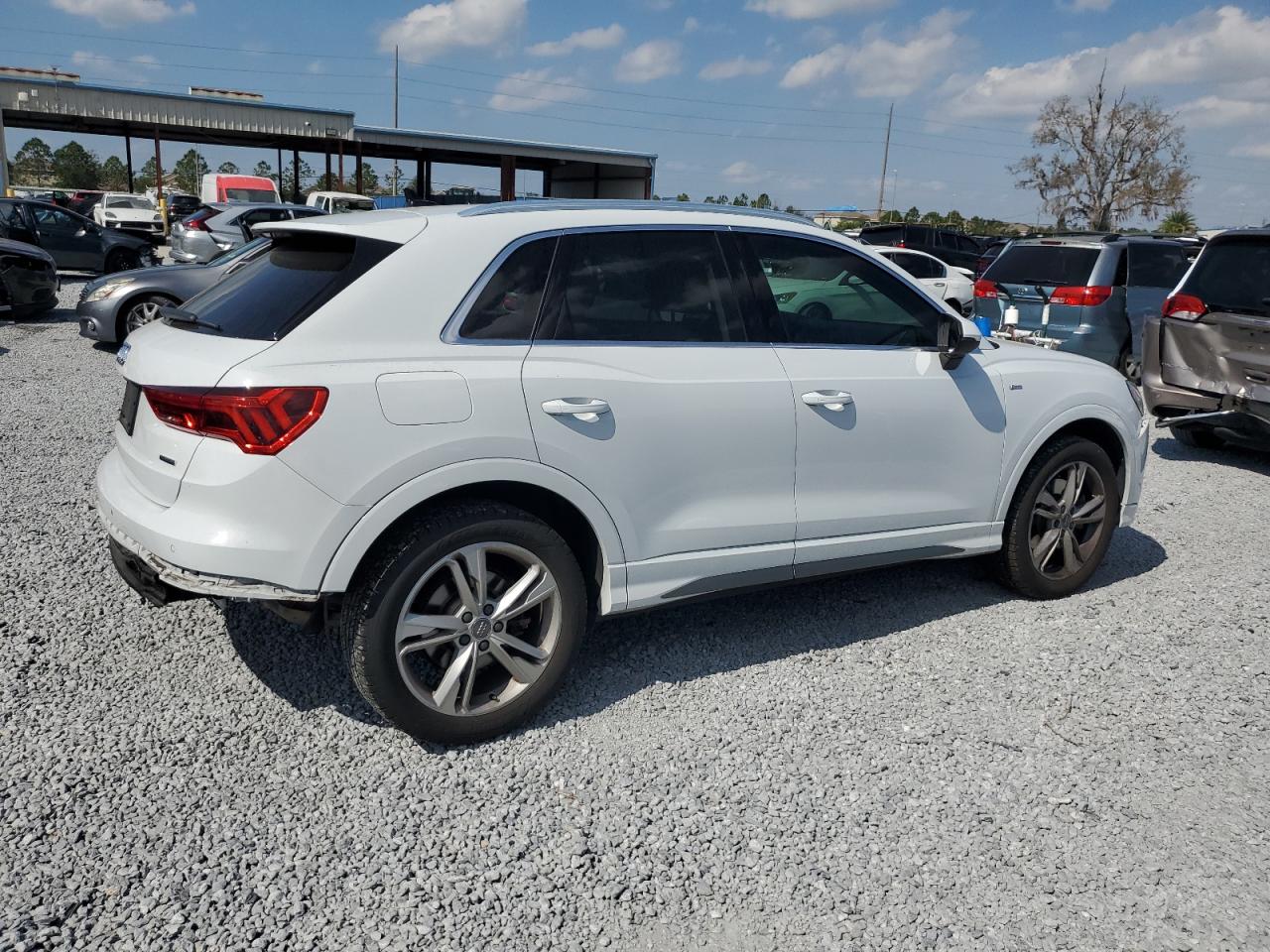 2019 Audi Q3 Premium Plus S-Line VIN: WA1EECF33K1071226 Lot: 44584645