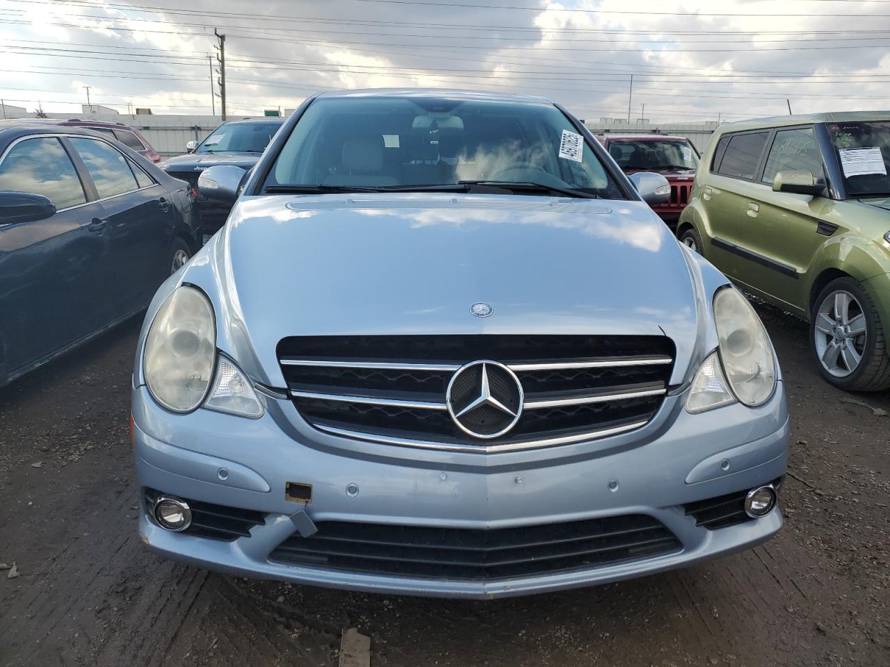 2009 Mercedes-Benz R 350 4Matic VIN: 4JGCB65E29A100893 Lot: 46970625