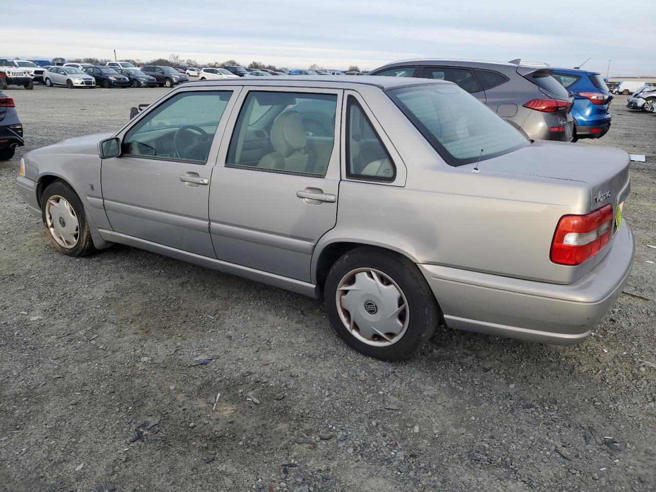 YV1LS55A2X1587936 1999 Volvo S70