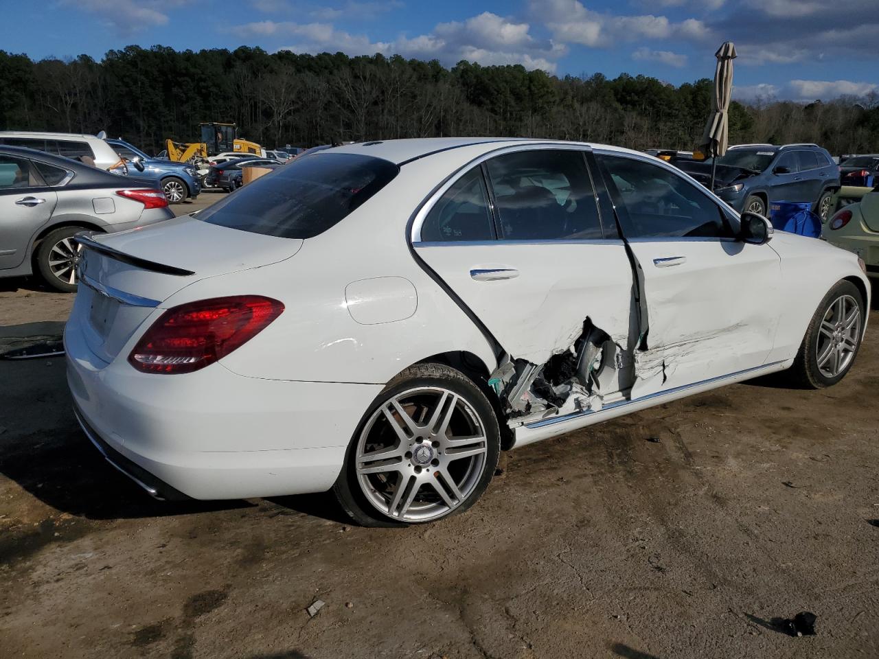 2015 Mercedes-Benz C 300 VIN: 55SWF4JB2FU044929 Lot: 44148895