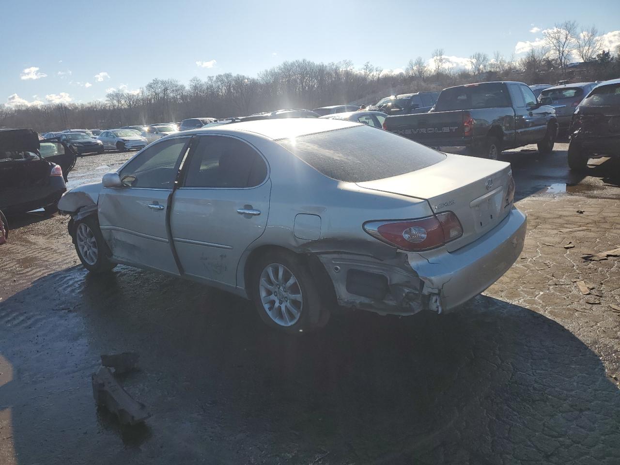 2003 Lexus Es 300 VIN: JTHBF30G435040674 Lot: 46949825