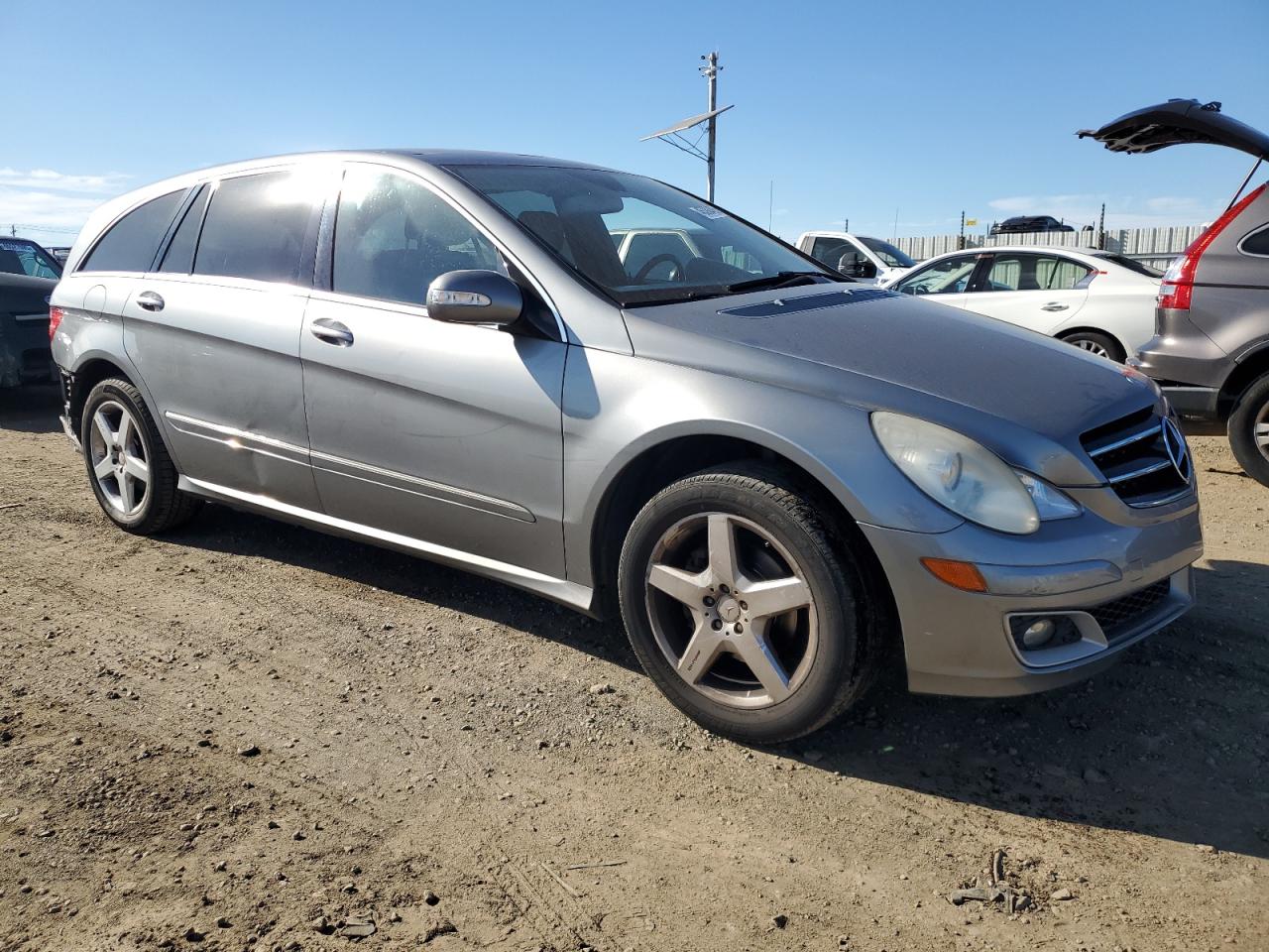 2010 Mercedes-Benz R 350 4Matic VIN: 4JGCB6FE9AA111392 Lot: 46088405