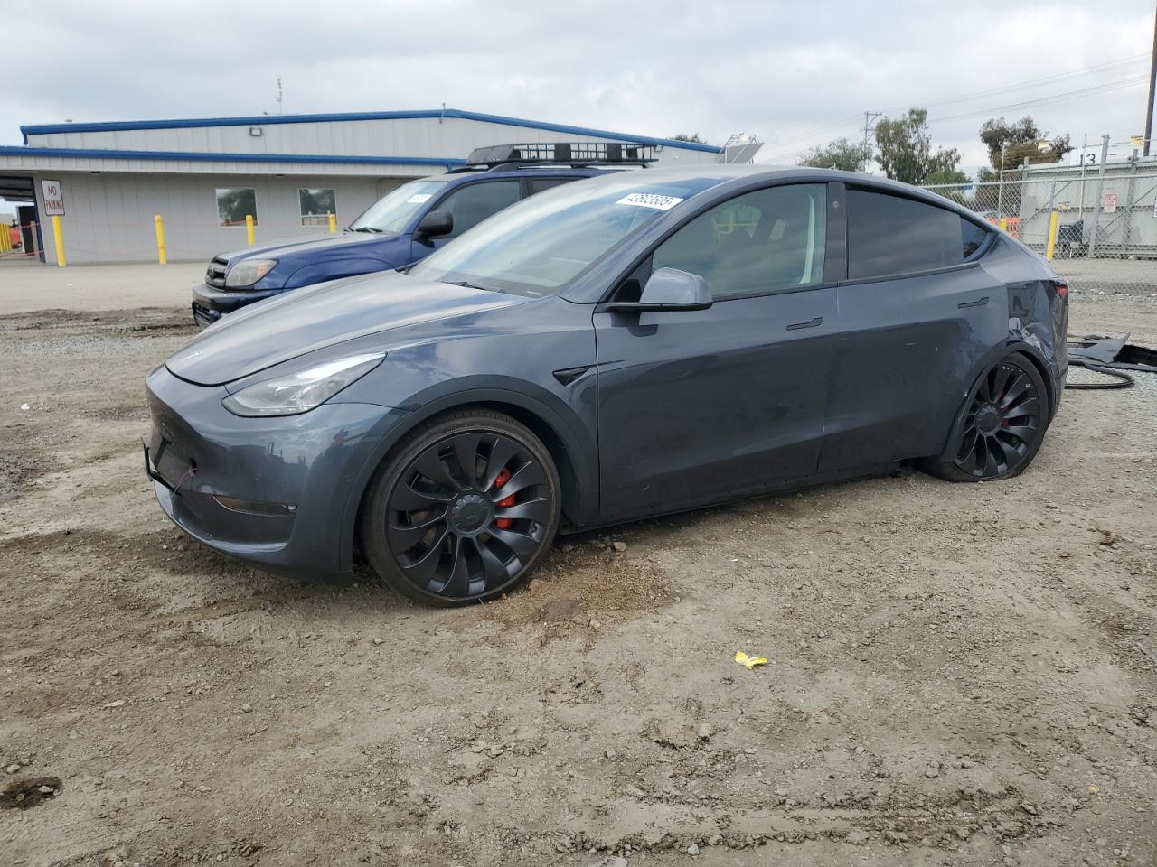 2022 Tesla Model Y VIN: 7SAYGDEF3NF390798 Lot: 43603505