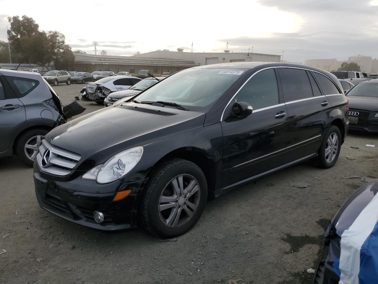 2008 Mercedes-Benz R 350 VIN: 4JGCB65E38A068843 Lot: 44814375