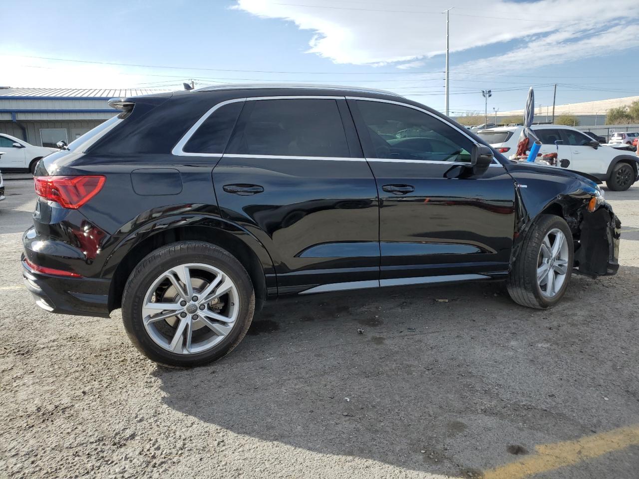 2020 Audi Q3 Premium S Line VIN: WA1DECF34L1123427 Lot: 44001445