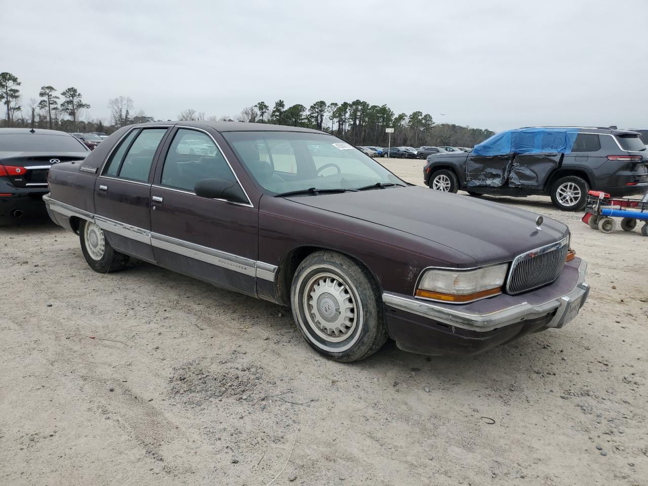 1996 Buick Roadmaster Limited VIN: 1G4BT52P1TR418991 Lot: 45586935