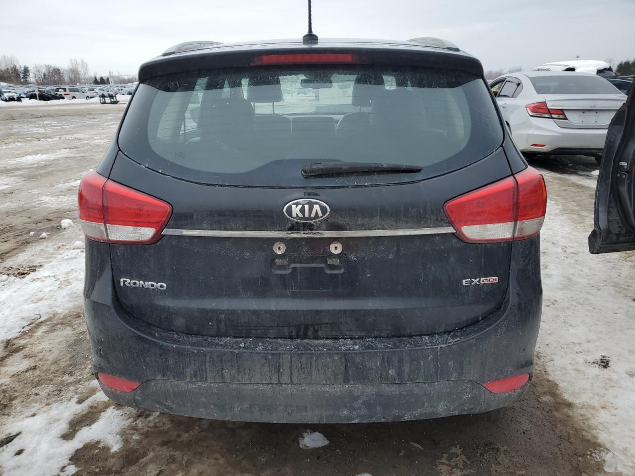 2016 Kia Rondo VIN: KNAHU8A38G7131335 Lot: 46309065