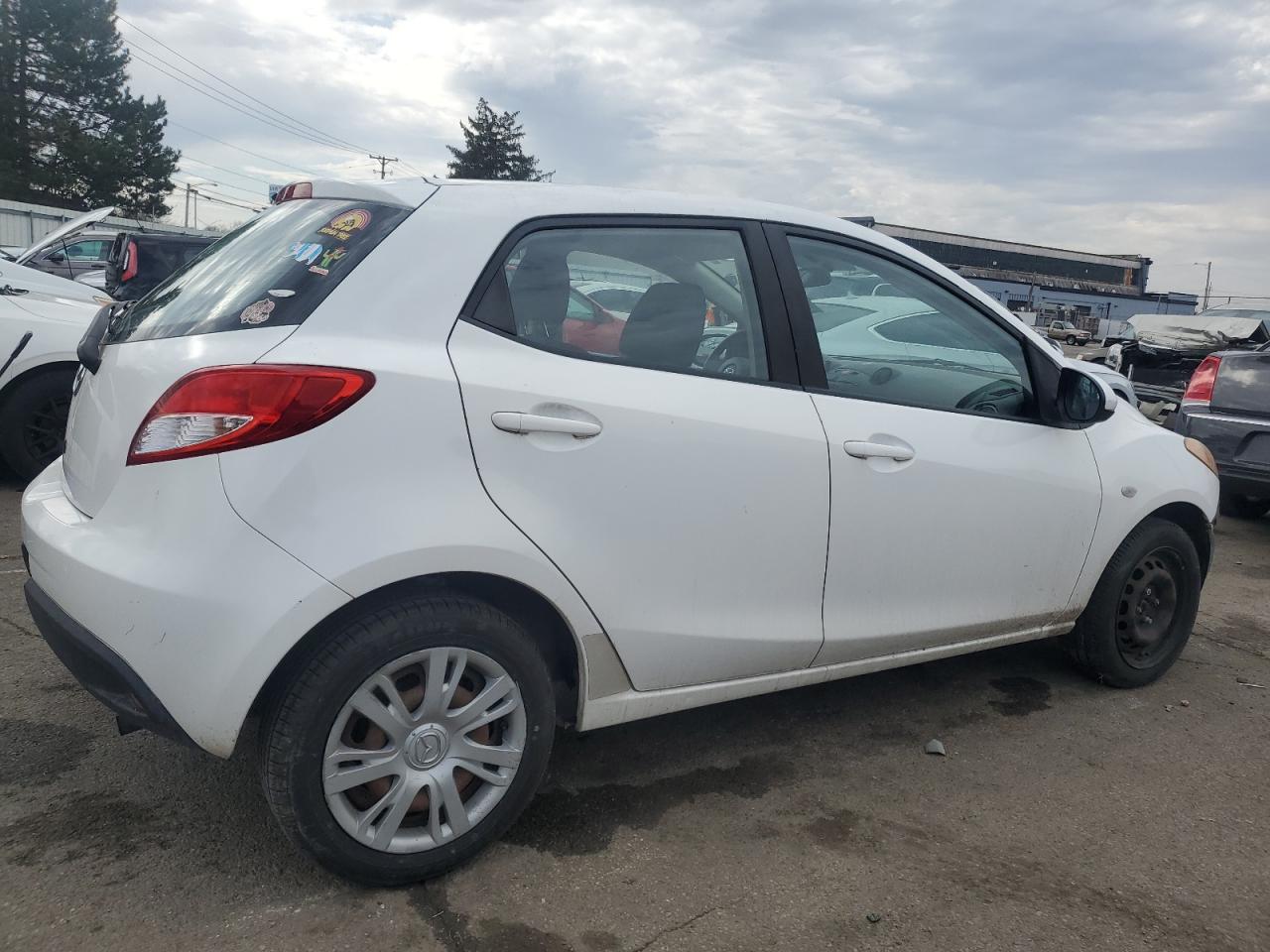 2011 Mazda Mazda2 VIN: JM1DE1HY0B0128048 Lot: 46728155