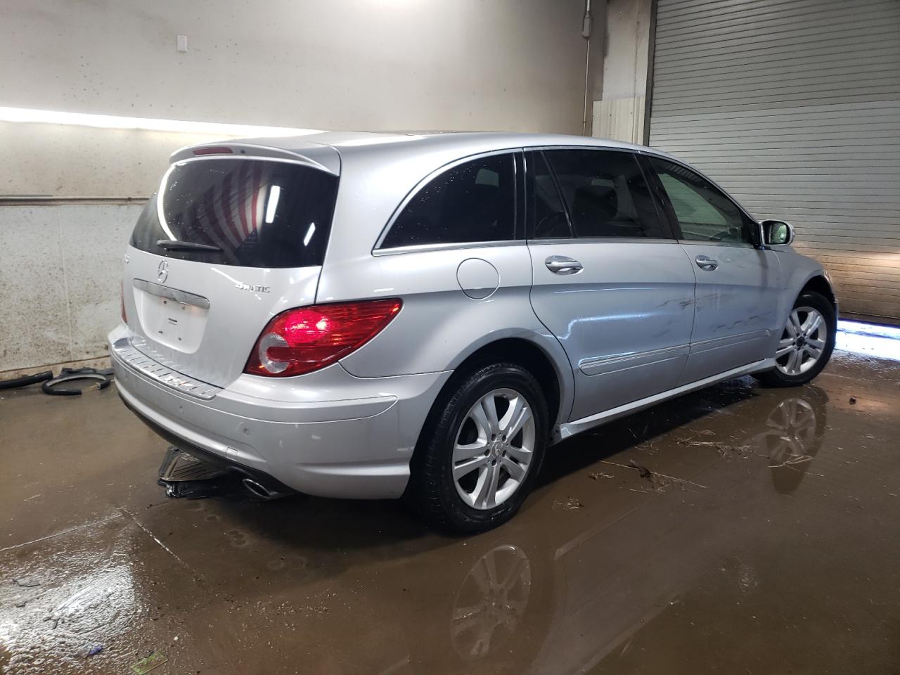 2009 Mercedes-Benz R 350 4Matic VIN: 4JGCB65E49A092179 Lot: 46138045