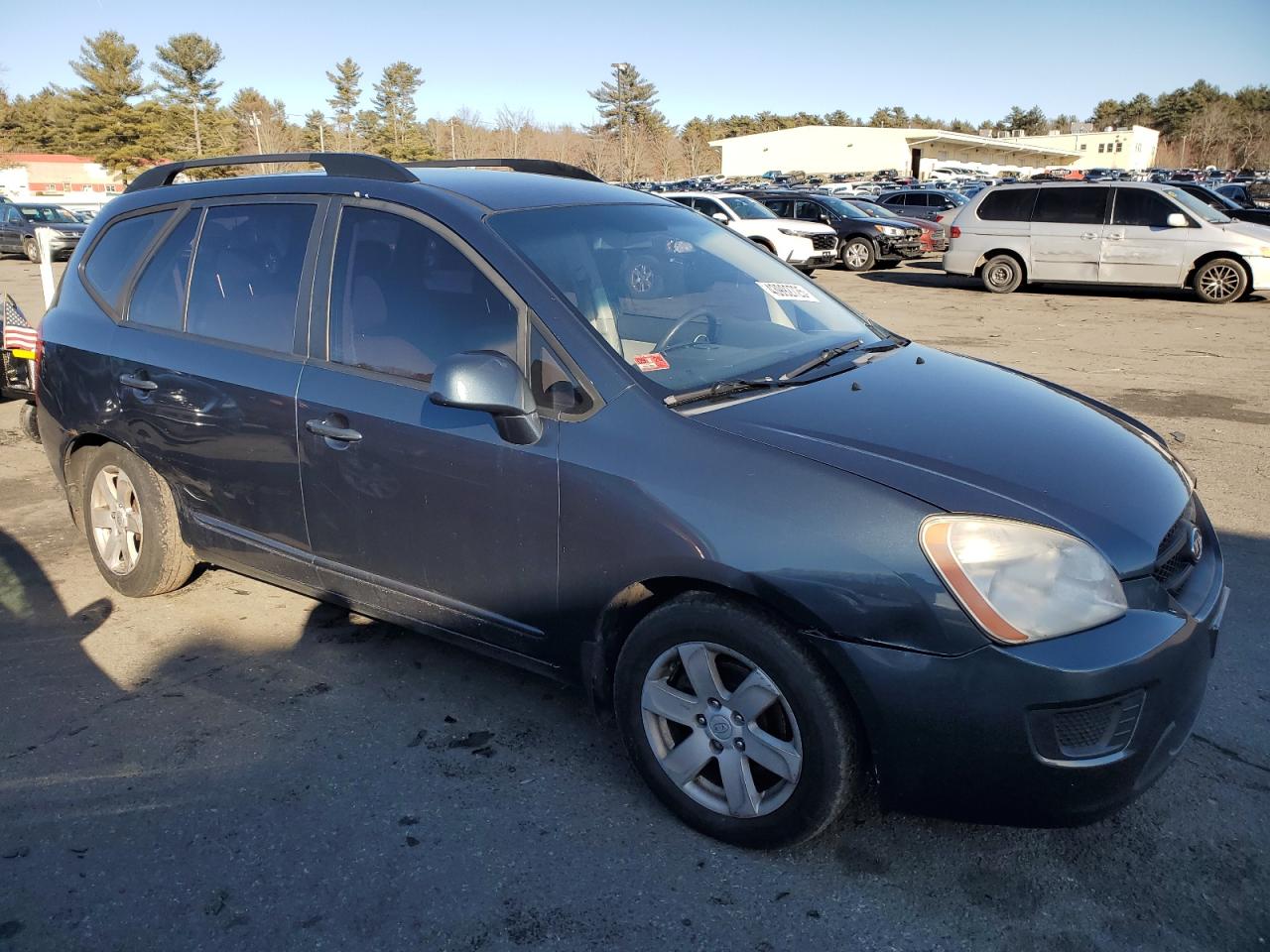 2009 Kia Rondo Base VIN: KNAFG529X97279912 Lot: 43992725