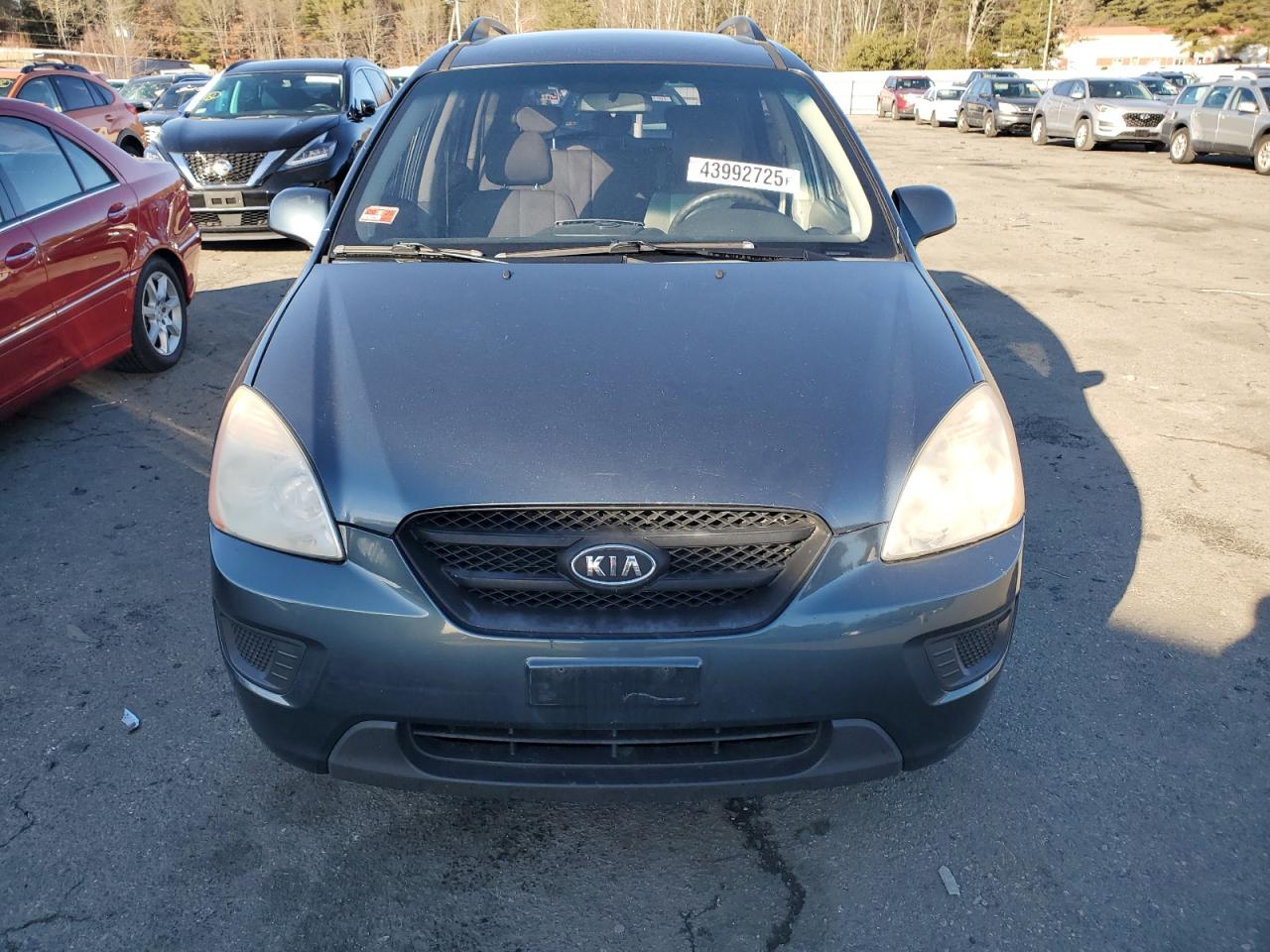 2009 Kia Rondo Base VIN: KNAFG529X97279912 Lot: 43992725