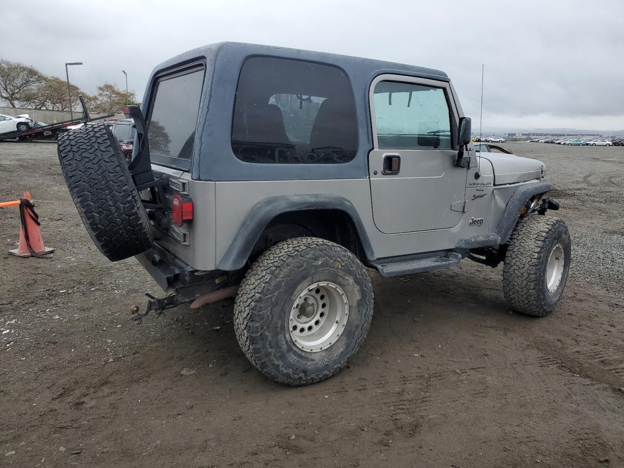 2000 Jeep Wrangler / Tj Sport VIN: 1J4FA49S8YP776795 Lot: 45239775