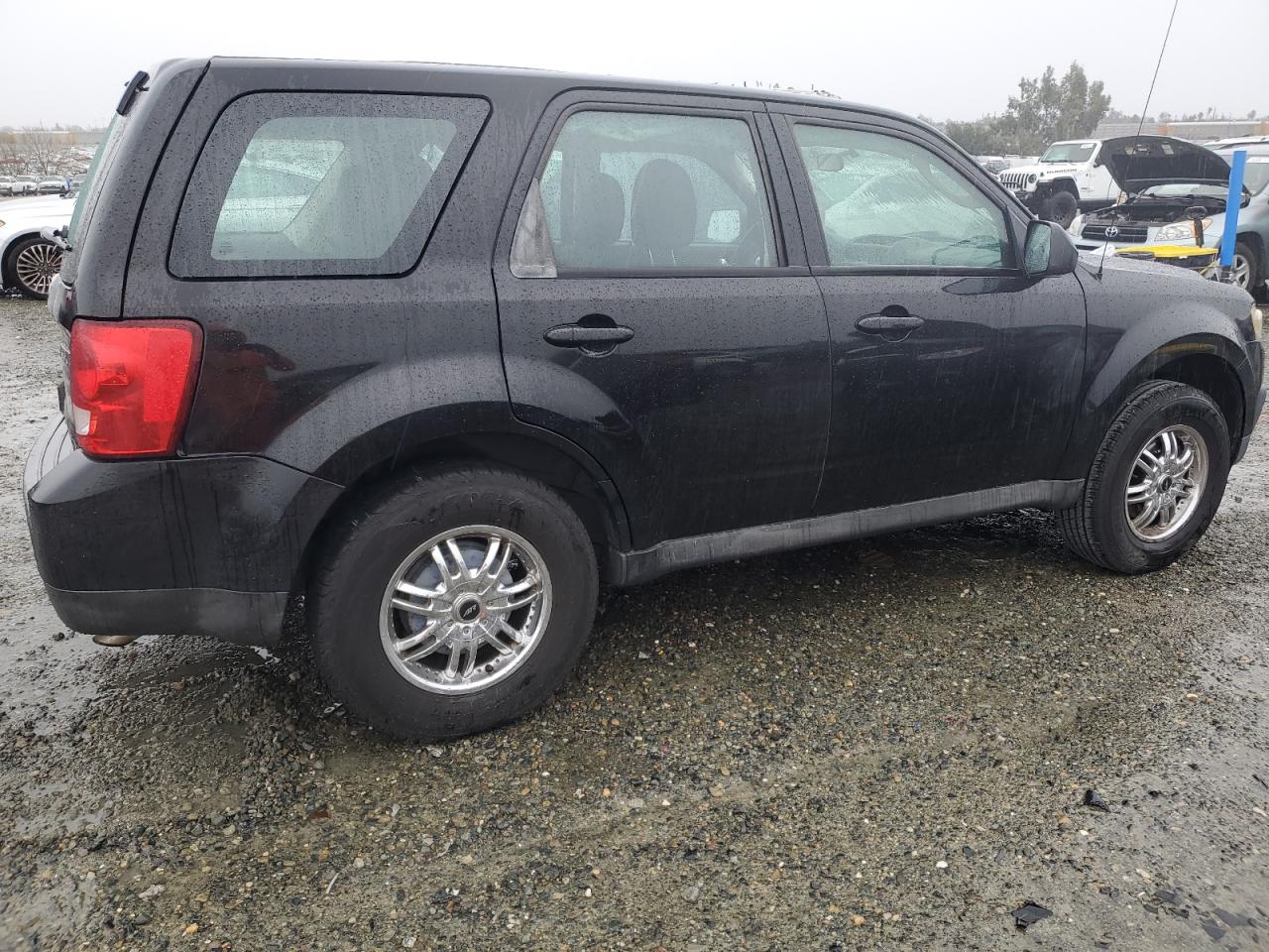 2011 Mazda Tribute I VIN: 4F2CY0C79BKM01536 Lot: 43838095