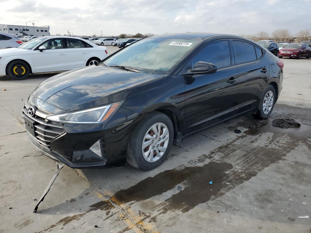 2019 Hyundai Elantra Se VIN: 5NPD74LFXKH480946 Lot: 43998275