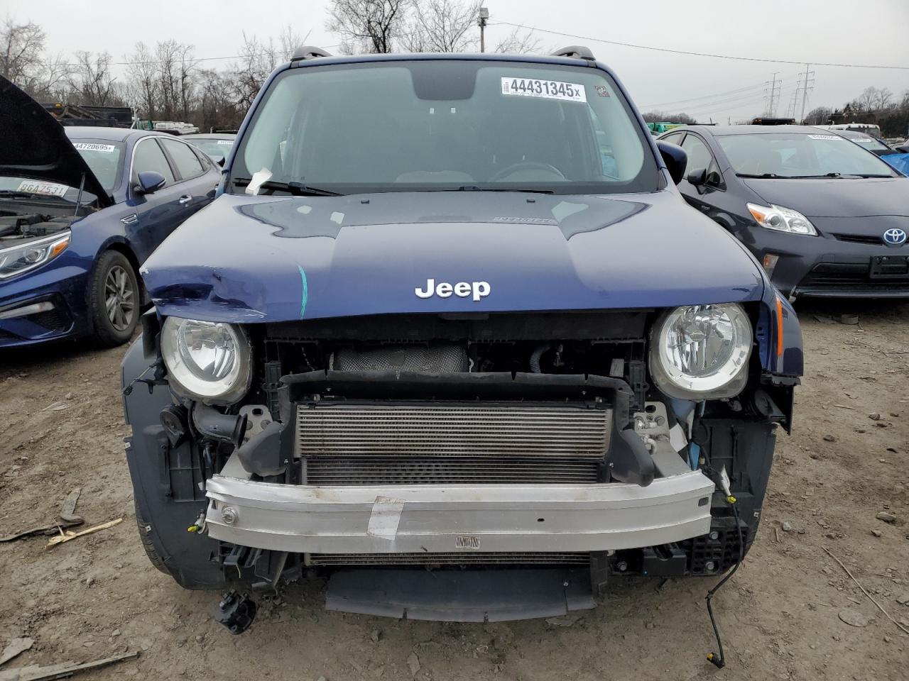 ZACCJBBB5HPG63235 2017 Jeep Renegade Latitude