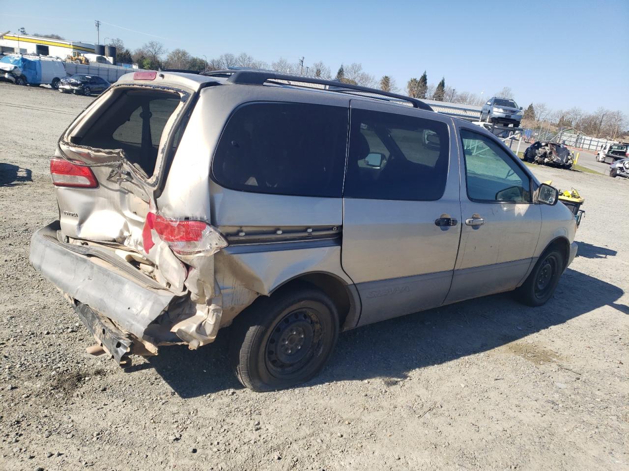 2001 Toyota Sienna Le VIN: 4T3ZF13C41U400383