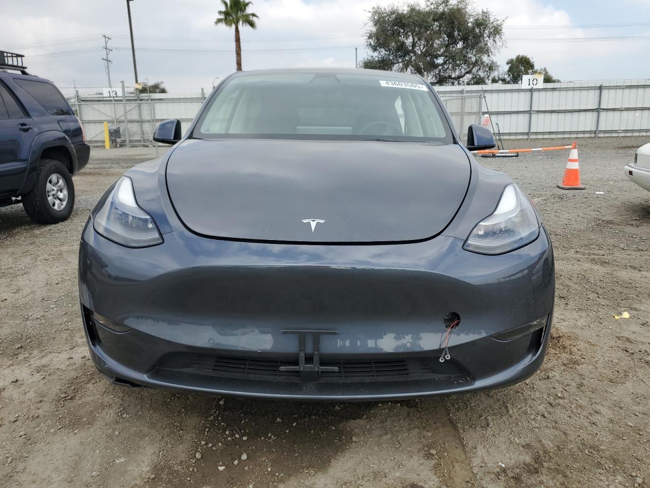 2022 Tesla Model Y VIN: 7SAYGDEF3NF390798 Lot: 43603505