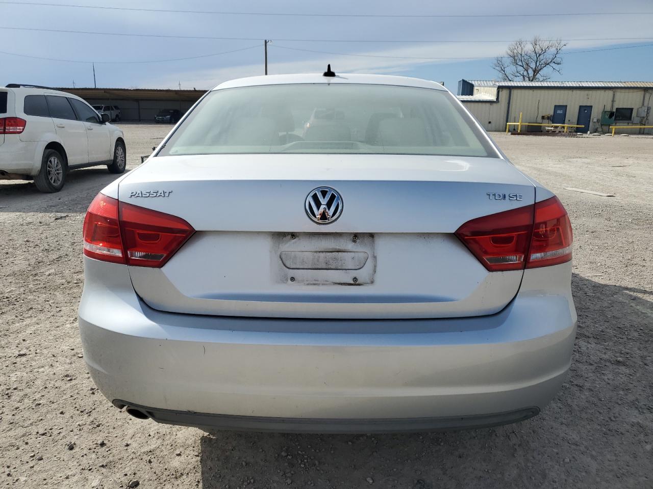 2013 Volkswagen Passat Se VIN: 1VWBN7A31DC052556 Lot: 47371115