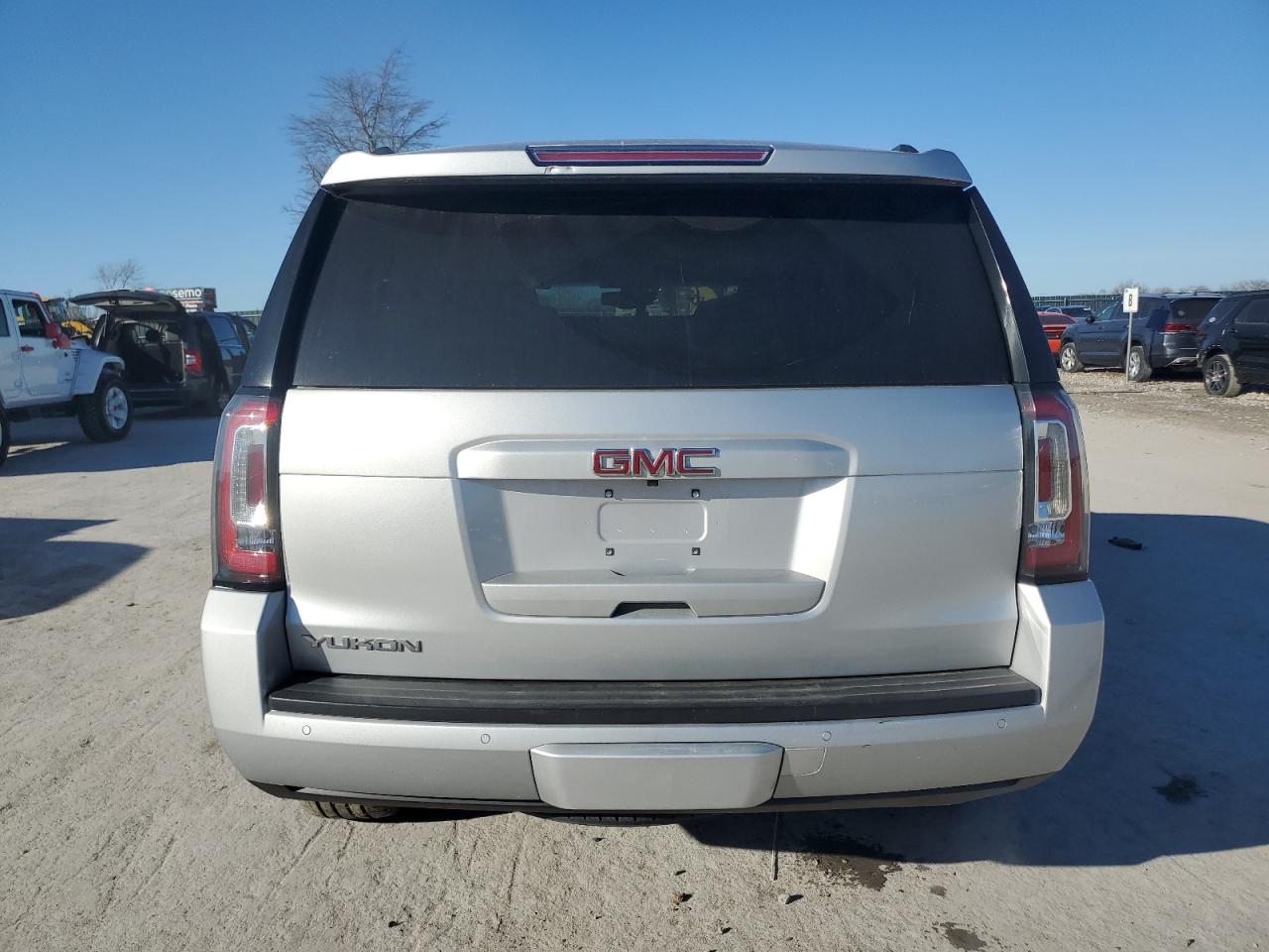 2018 GMC Yukon Slt VIN: 1GKS2BKC7JR351480 Lot: 46805305