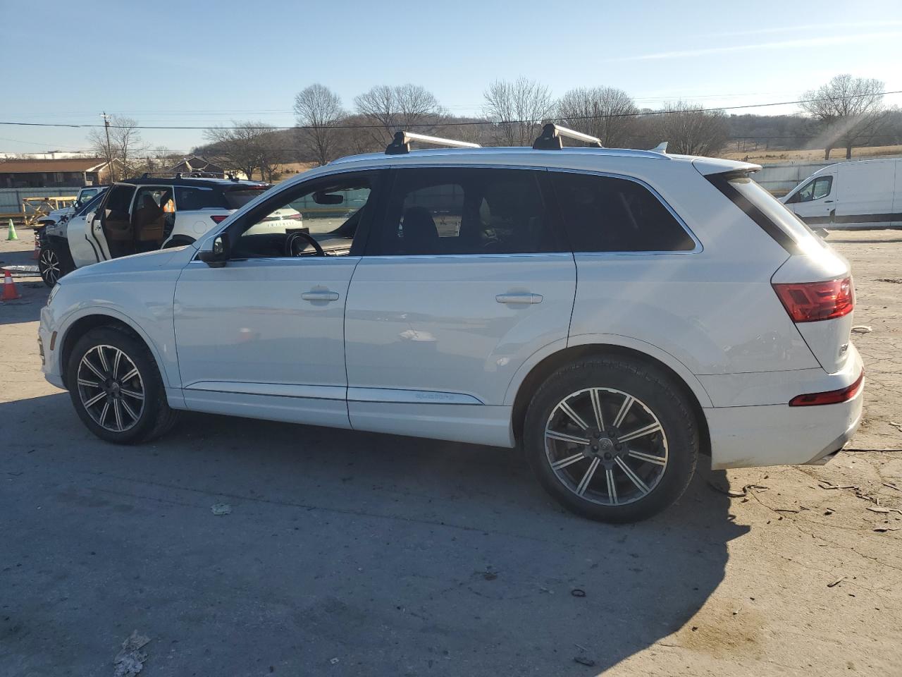 WA1VAAF76HD029868 2017 Audi Q7 Prestige