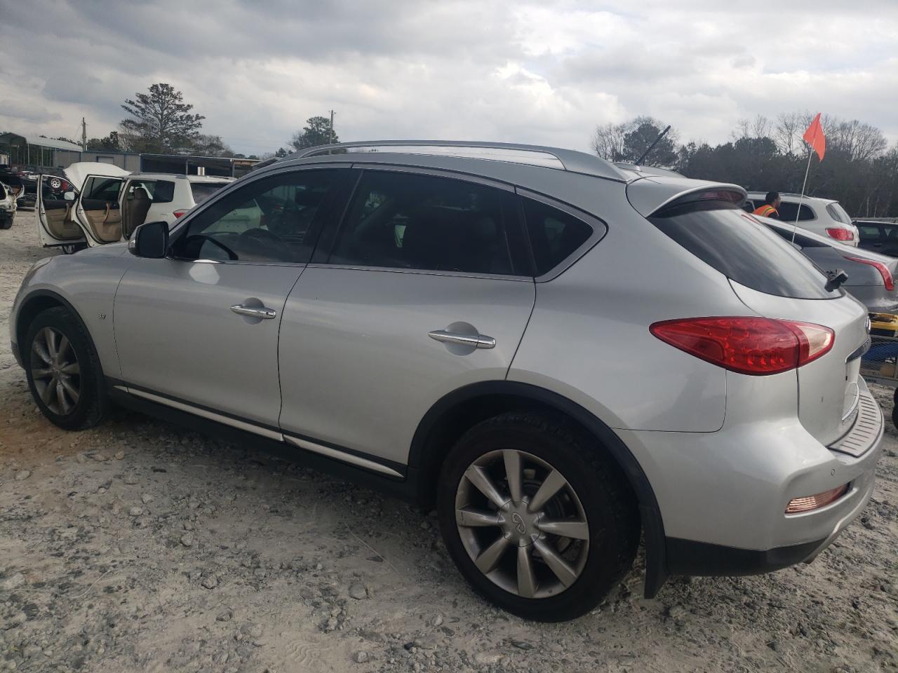 JN1BJ0RP6GM232744 2016 Infiniti Qx50