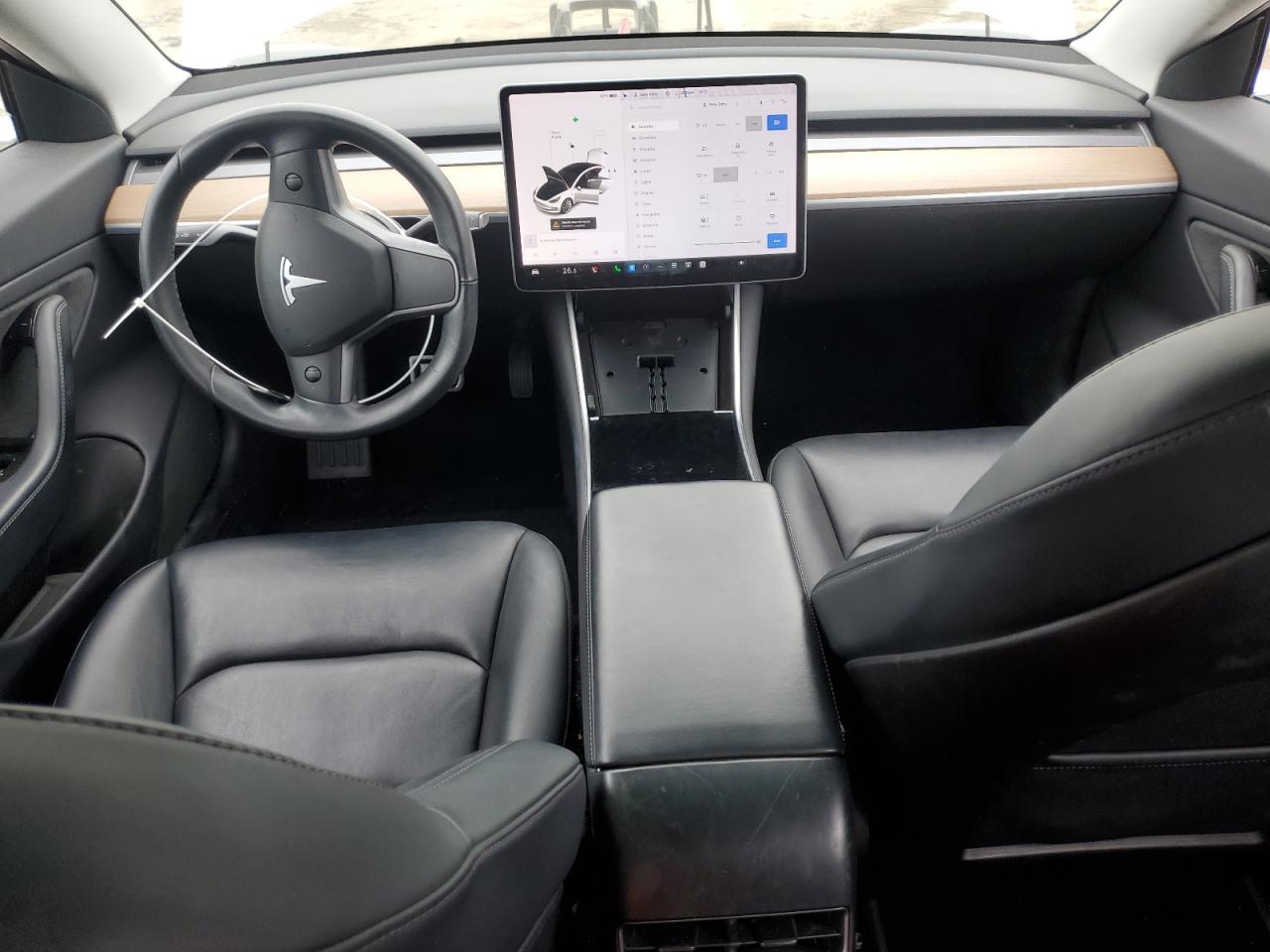 5YJ3E1EA8KF338398 2019 Tesla Model 3