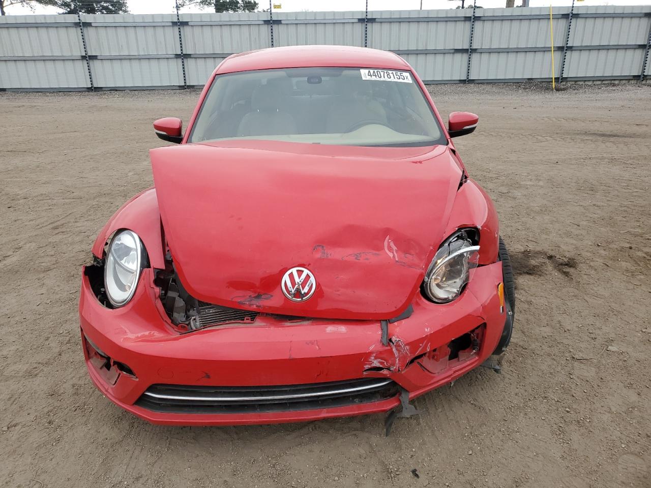 3VWJ17AT2HM613942 2017 Volkswagen Beetle Se