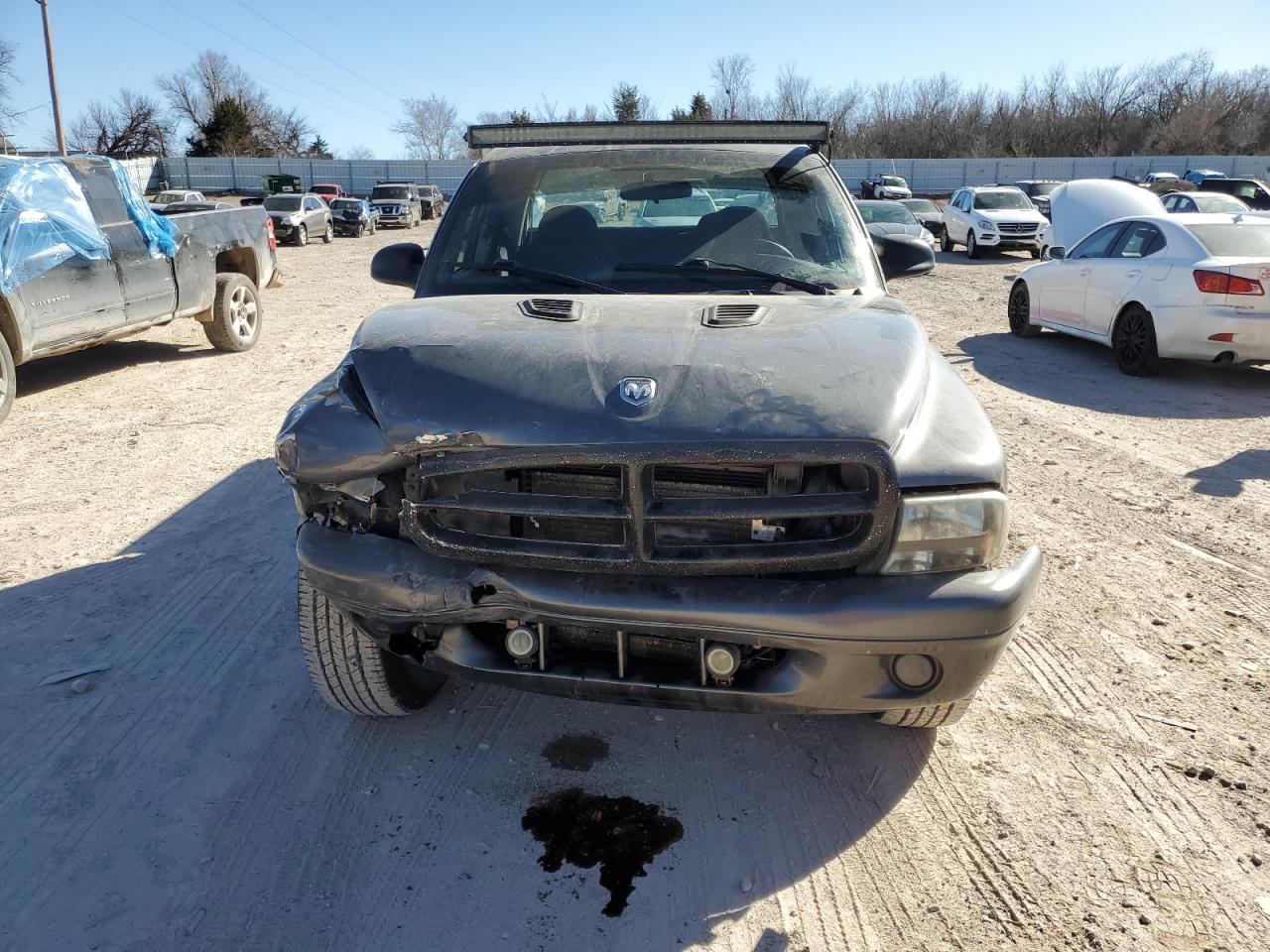 2004 Dodge Dakota Quad Sport VIN: 1D7HG38K34S565638 Lot: 46971655