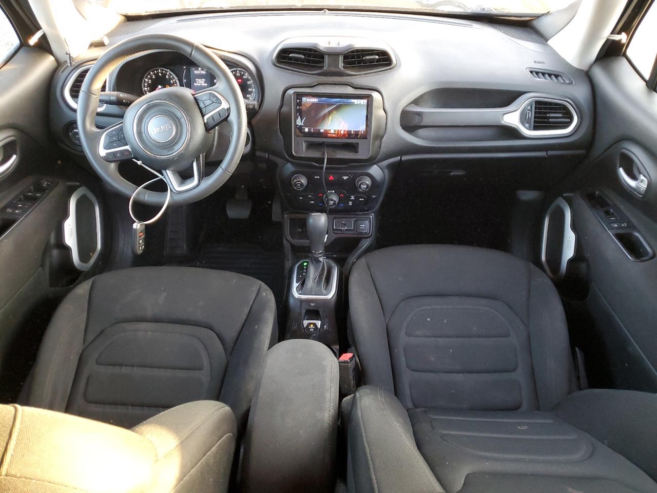 ZACNJABB0KPK61792 2019 Jeep Renegade Latitude