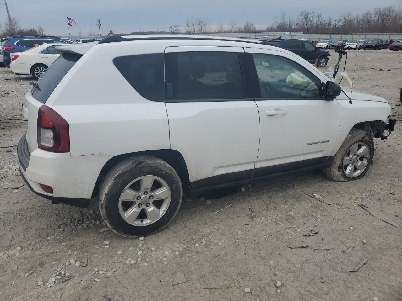 2014 Jeep Compass Sport VIN: 1C4NJCBA5ED843329 Lot: 47001175