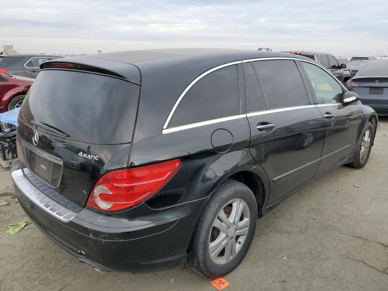 4JGCB65E38A068843 2008 Mercedes-Benz R 350