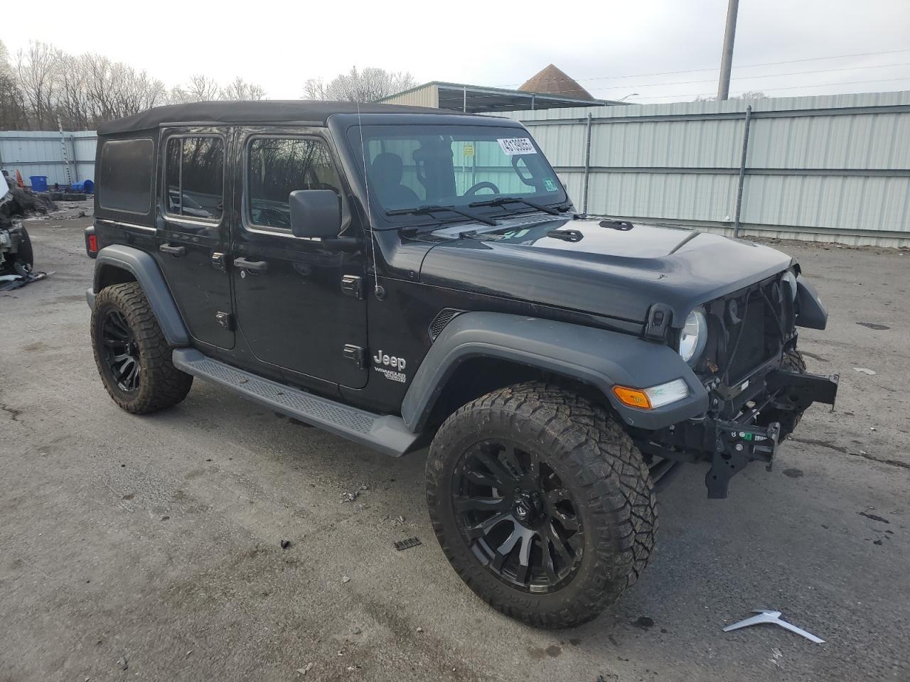 2018 Jeep Wrangler Unlimited Sport VIN: 1C4HJXDG8JW274223 Lot: 43139055