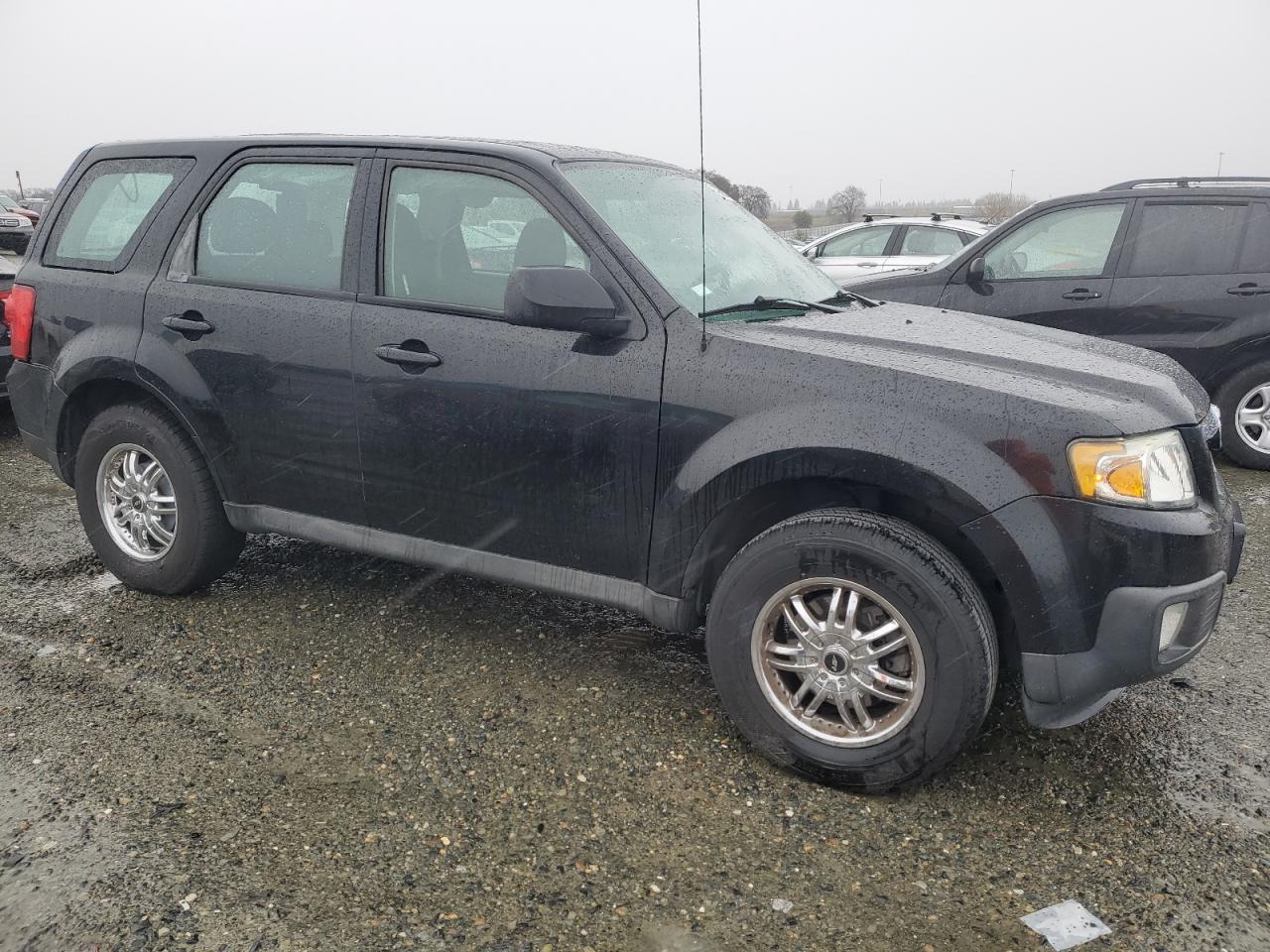 2011 Mazda Tribute I VIN: 4F2CY0C79BKM01536 Lot: 43838095