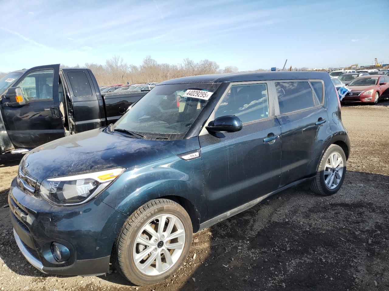 2017 Kia Soul + VIN: KNDJP3A56H7496520 Lot: 44029295