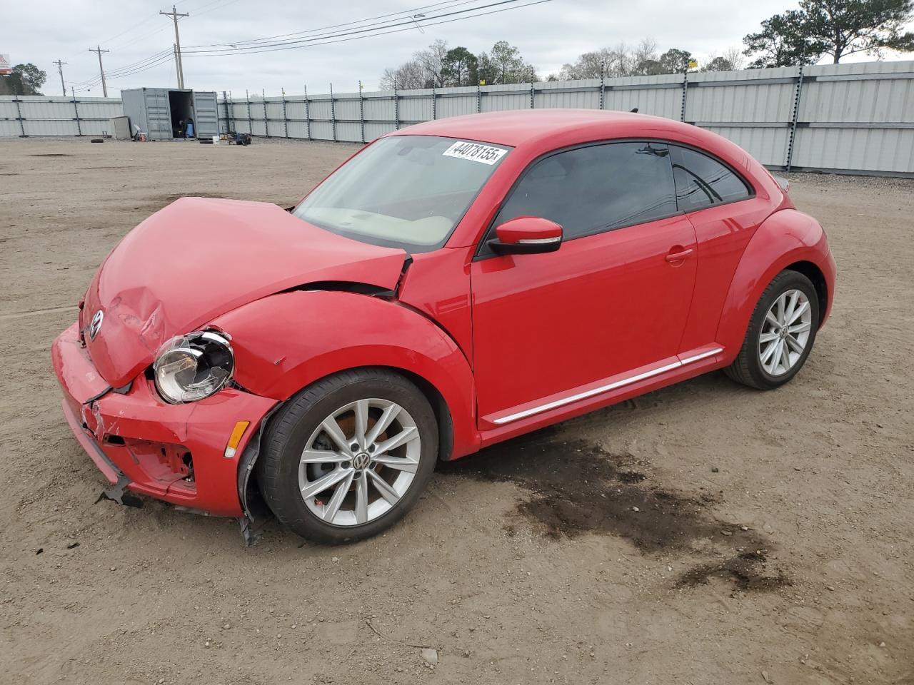 3VWJ17AT2HM613942 2017 Volkswagen Beetle Se