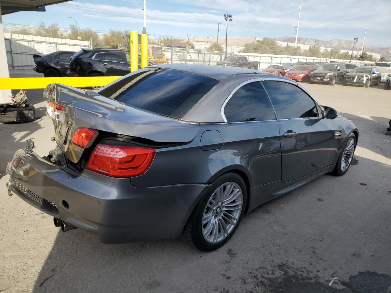 2011 BMW M3 VIN: WBSDX9C53BE584143 Lot: 43472325