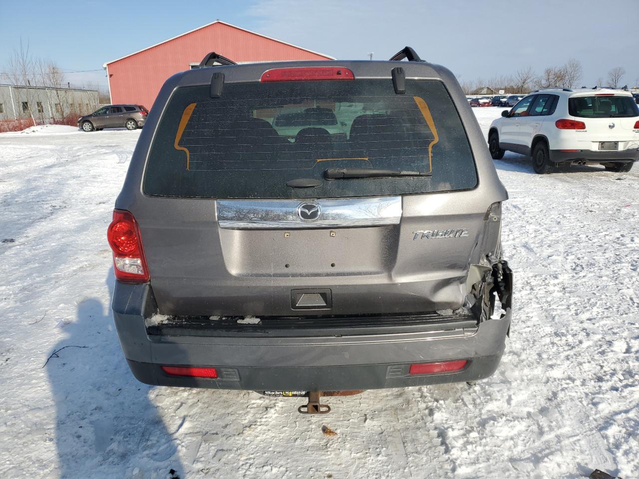 2011 Mazda Tribute I VIN: 4F2CY0C71BKM03930 Lot: 44603695