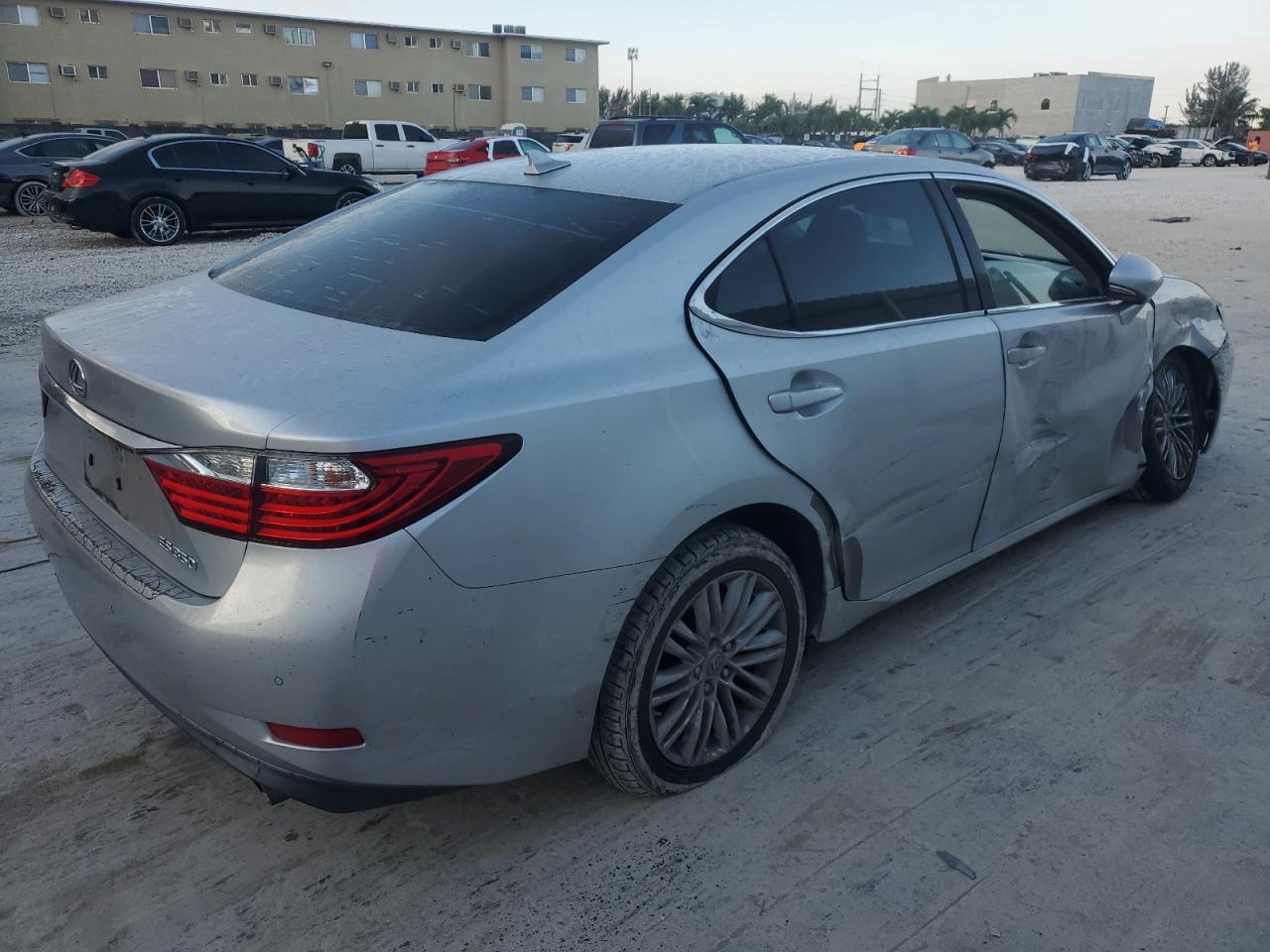 2014 Lexus Es 350 VIN: JTHBK1GG8E2149150 Lot: 45083025