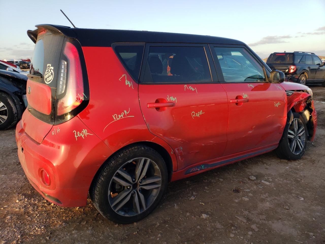 2019 Kia Soul + VIN: KNDJP3A58K7669008 Lot: 44818145