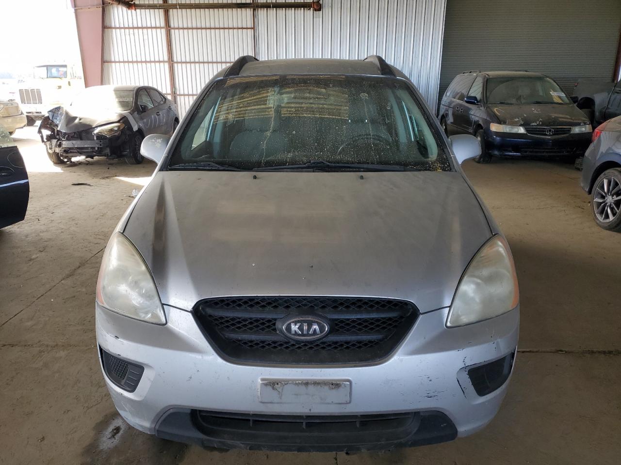 2008 Kia Rondo Lx VIN: KNAFG526287149319 Lot: 46376905