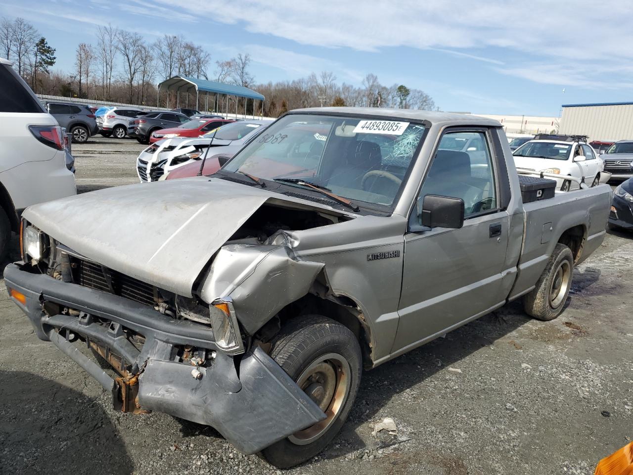 1994 Mitsubishi Mighty Max VIN: JA7LS21GXRP013712 Lot: 44893085