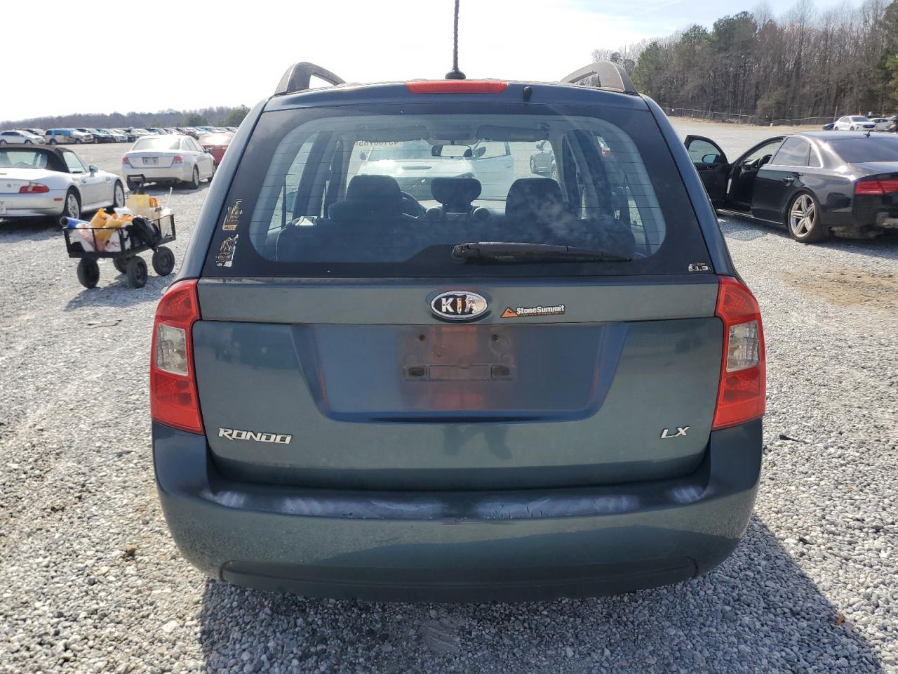 2009 Kia Rondo Base VIN: KNAFG528X97260011 Lot: 45168785