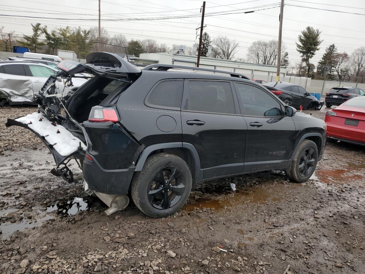 2019 Jeep Cherokee Latitude Plus VIN: 1C4PJMLN0KD320750 Lot: 43864495