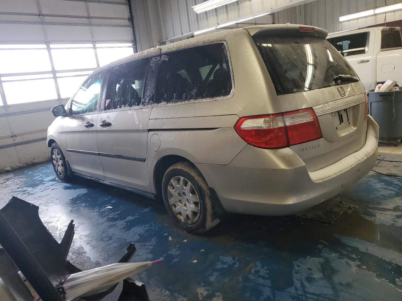 2007 Honda Odyssey Lx VIN: 5FNRL382X7B063222 Lot: 45122975