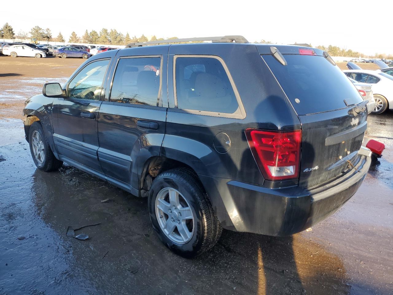 2005 Jeep Grand Cherokee Laredo VIN: 1J4GR48KX5C668681 Lot: 46694125