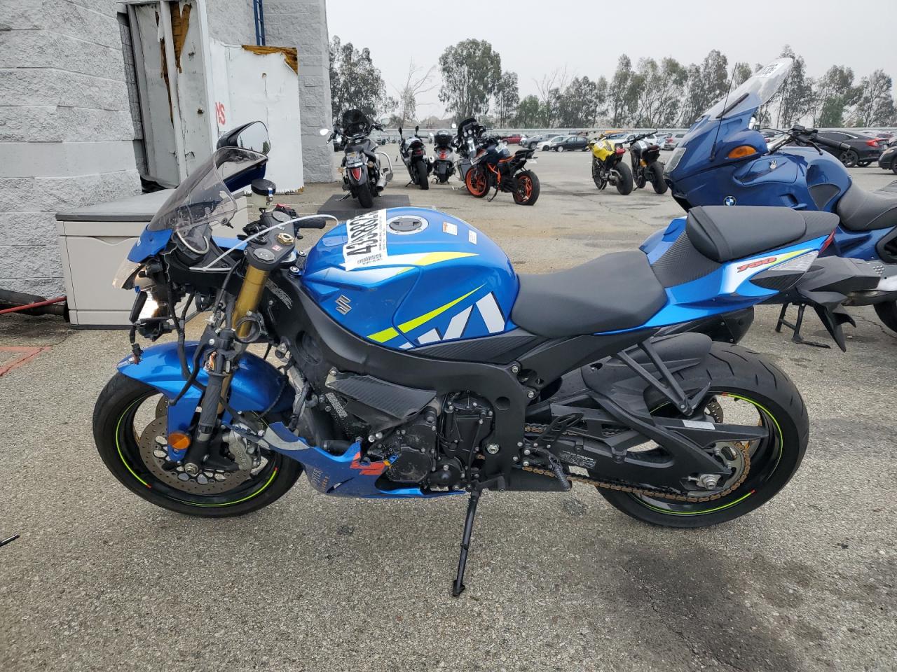 2015 Suzuki Gsx-R750 VIN: JS1GR7MA2F2100799 Lot: 43548825