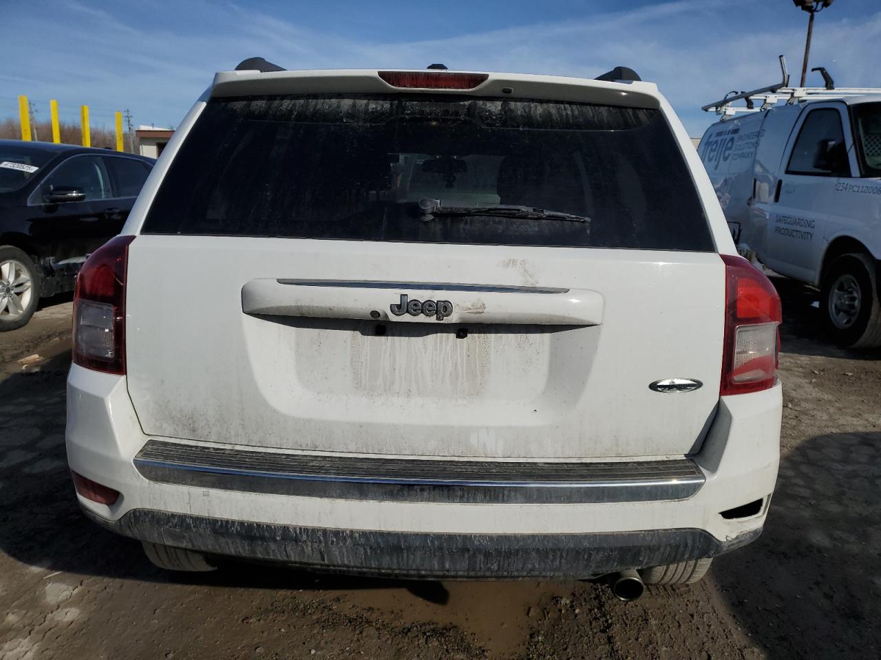 1C4NJCEA0HD118351 2017 Jeep Compass Latitude