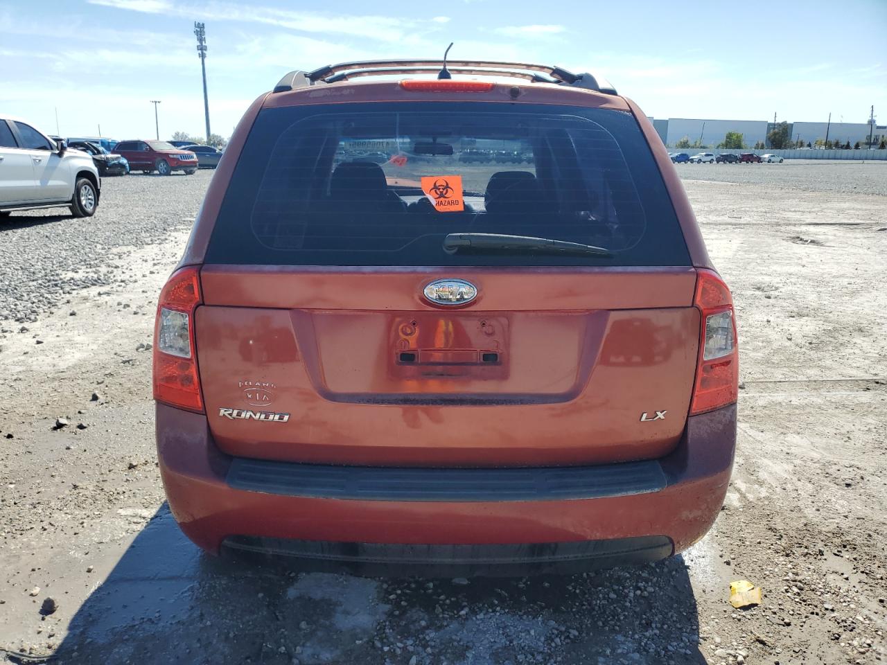 2008 Kia Rondo Base VIN: KNAFG525787209764 Lot: 47065995