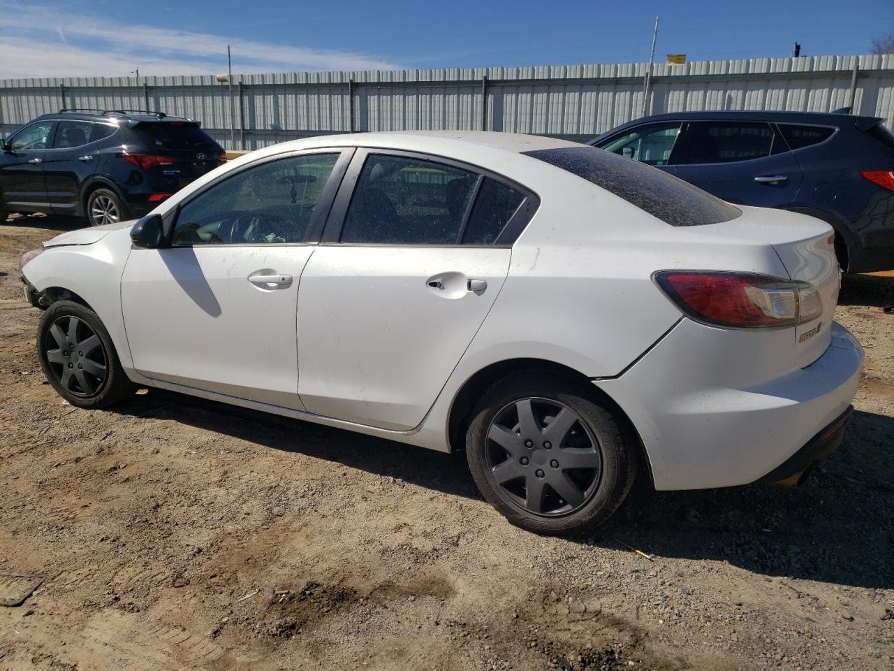 JM1BL1SG2A1156763 2010 Mazda 3 I